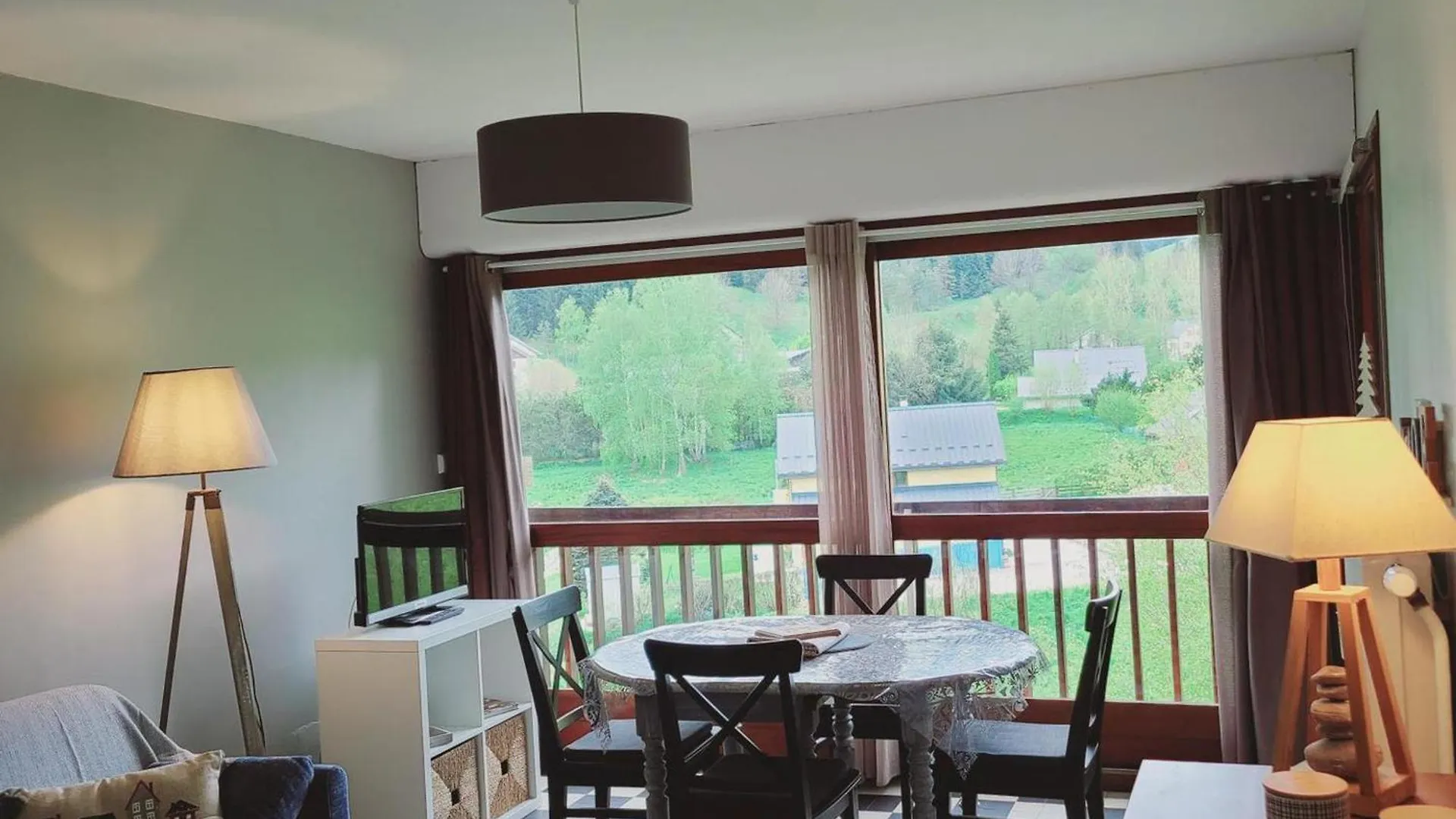 Grand 2P, Balcon Sud, Local Velo, Villard-De-Lans - Fr-1-689-133